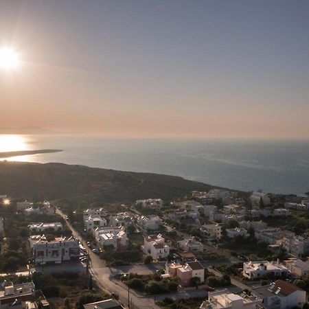 קאלאתאס Fantasea Unique Resort מראה חיצוני תמונה