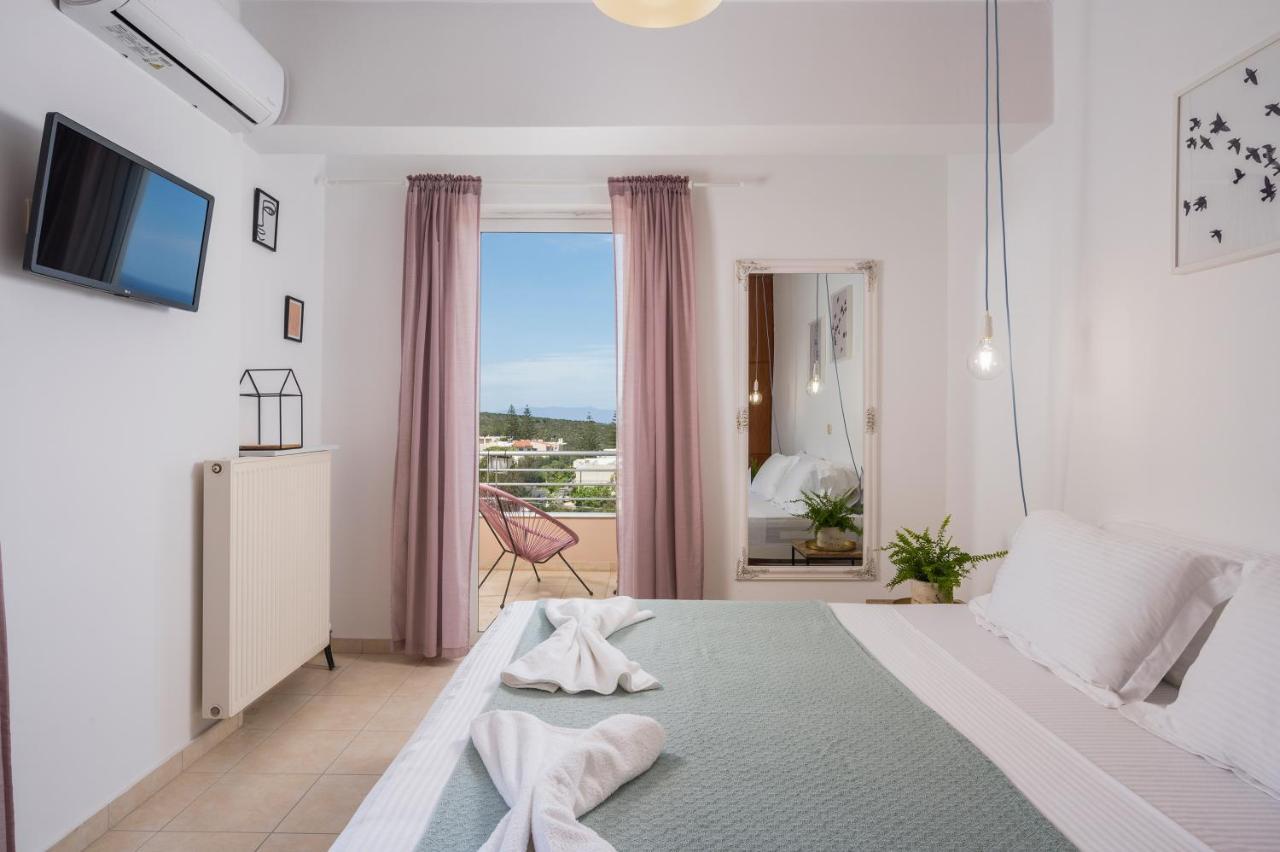 קאלאתאס Fantasea Unique Resort מראה חיצוני תמונה