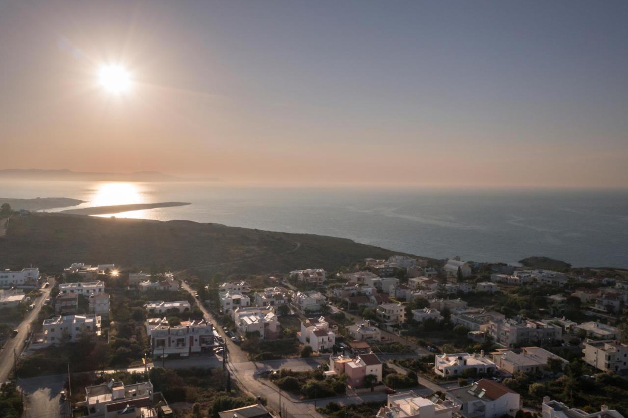 קאלאתאס Fantasea Unique Resort מראה חיצוני תמונה