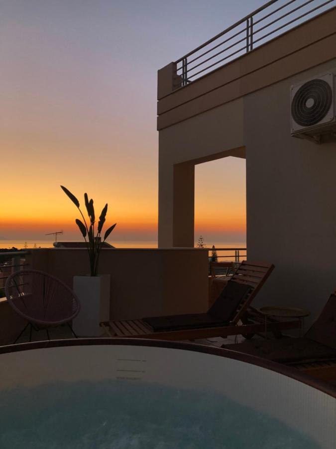 קאלאתאס Fantasea Unique Resort מראה חיצוני תמונה